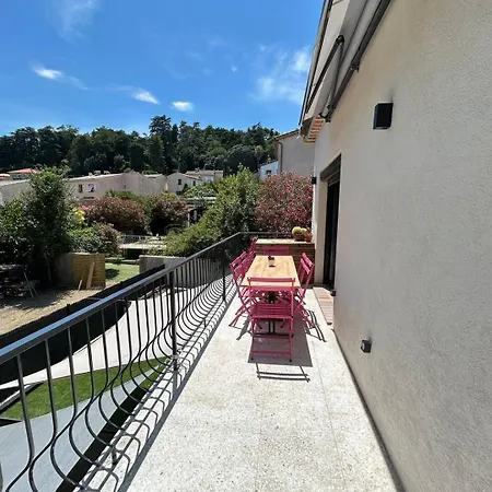 - Coliving, Parking Et Petit Dejeuner *